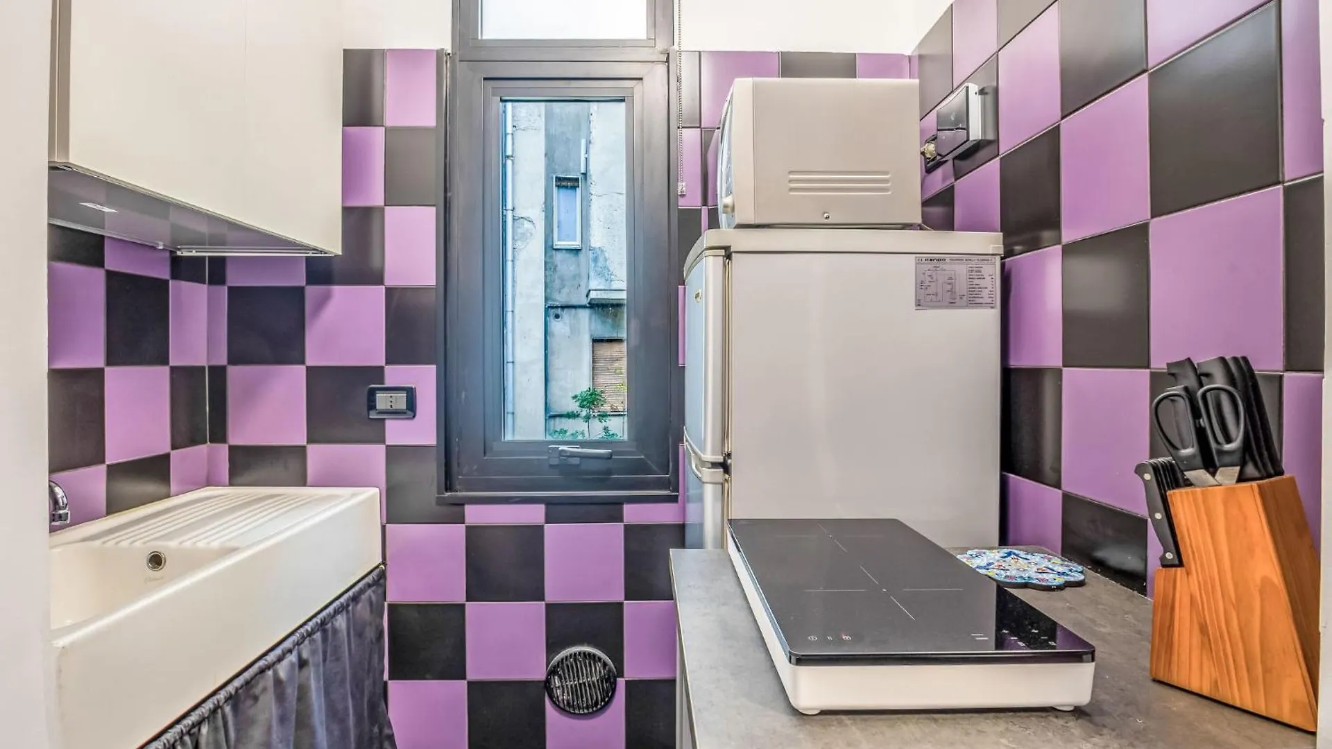 Apartment Chinatown Loft By Interhome Milan