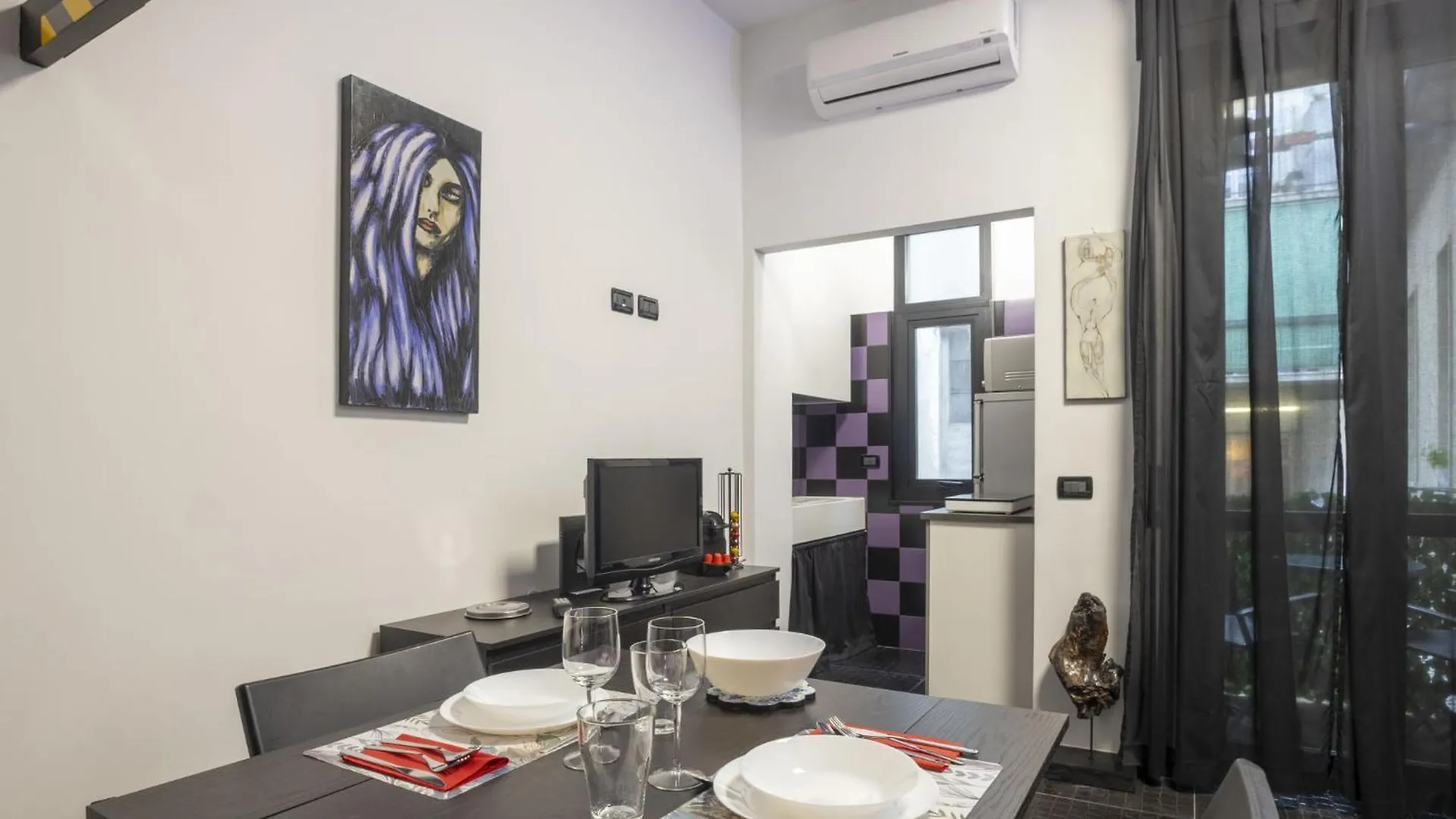 Apartment Chinatown Loft By Interhome Milan